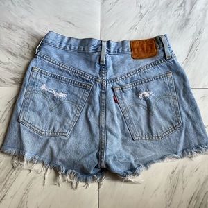 Levi’s Ripped 501 Original Shorts